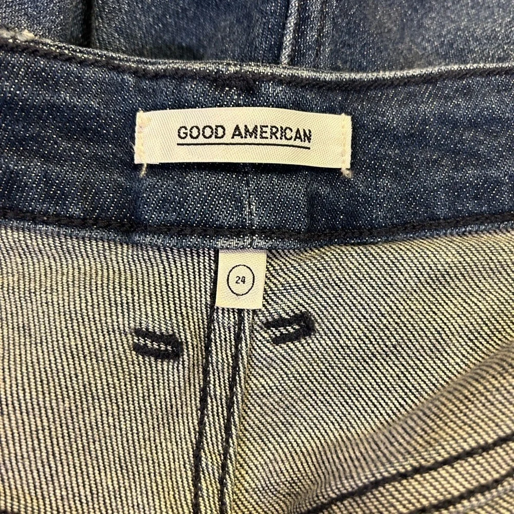 Good American Side Pocket Cutoff Shorts, size 24.